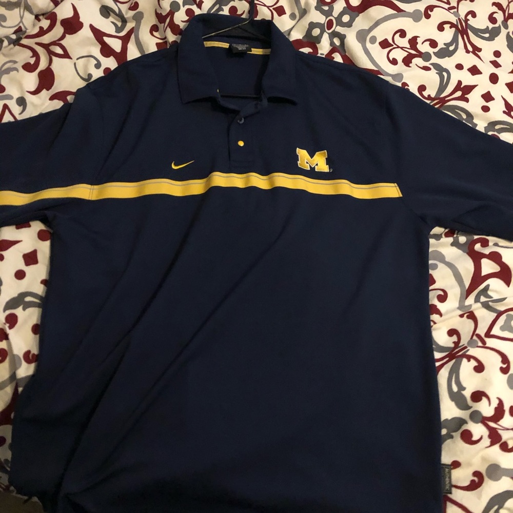 Nike Michigan wolverines polo shirts